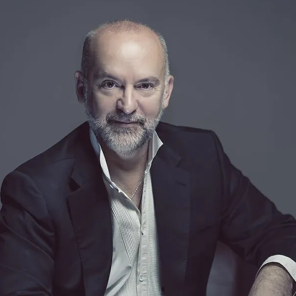 A. Luis Quintana
